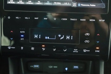 Hyundai Tucson IV SUV 1.6 T-GDI 48V 150KM 2022 Hyundai Tucson 1.6 T-GDI 48V MHEV, Salon Polska, zdjęcie 9