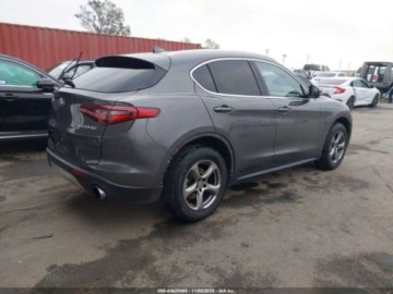 Alfa Romeo Stelvio 2020 Alfa Romeo Stelvio 2020 r., 2,0L RWD 2.0 Benzyna 280KM, zdjęcie 5