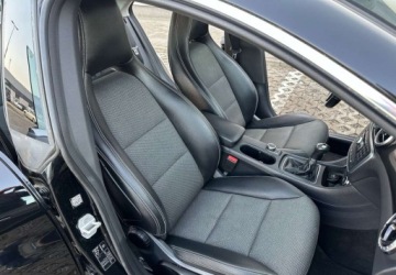 Mercedes CLA C117 Coupe 1.6 180 122KM 2014 Mercedes-Benz CLA Mercedes-Benz CLA 180 Urban 1.6 Benzyna 122KM, zdjęcie 19