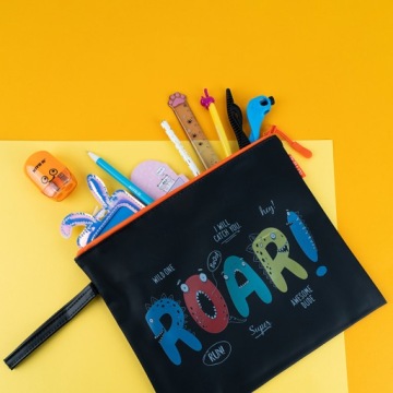 ШКОЛЬНАЯ КОРОБКА С РУЧКОЙ, СИЛИКОН B5, ЧЕРНЫЙ ЗМЕЙ