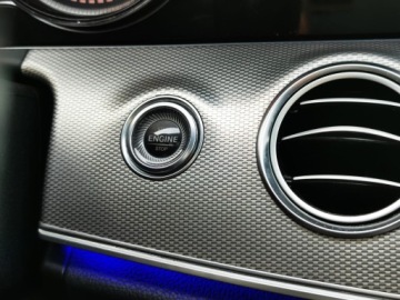 Mercedes Klasa E W213 Limuzyna 2.0 220d 194KM 2016 MERCEDES W213 2.0 220d * 100% Bezwypadkowy * Salon Polska * Serwisowany *, zdjęcie 18