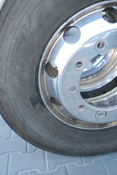 ХОДОВЫЕ ШИНЫ 315/70R22.5 Goodyear KMAX S