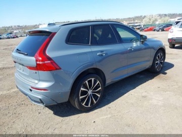 Volvo XC60 II 2023 Volvo XC 60 B5 Plus Dark Theme 2023 2.0l 2.0 Benzyna 247KM, zdjęcie 5