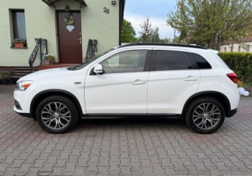 Mitsubishi ASX I SUV Facelifting 2016 1.6 117KM 2017 Mitsubishi ASX 1.6 117KM Xenon Key-less Kamera CLIMATRONIC Bezwypadkowy Se, zdjęcie 1