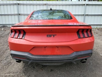 Ford Mustang VI 2024 Ford Mustang GT Fastback 2024 5.0 Benzyna 486KM, zdjęcie 2