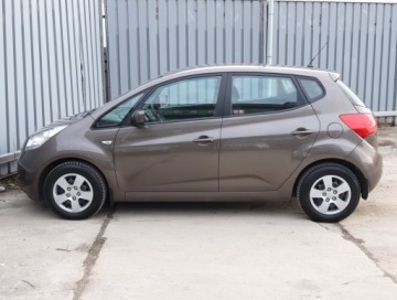 Kia Venga Mikrovan 1.6 DOHC CVVT 125KM 2013 Kia Venga 1.6 CVVT, Salon Polska, 1. Właściciel, zdjęcie 2