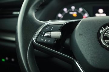 Skoda Octavia IV Liftback 1.0 TSI EVO 110KM 2022 Skoda Octavia 1.0 TSI e-tec, Salon Polska, zdjęcie 16