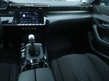 Peugeot 508 II SW 1.5 BlueHDi 130KM 2019 Peugeot 508 1.5 BlueHDi, Salon Polska, zdjęcie 7