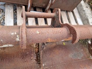 Łyżka skarpowa do koparki szer. 118 cm