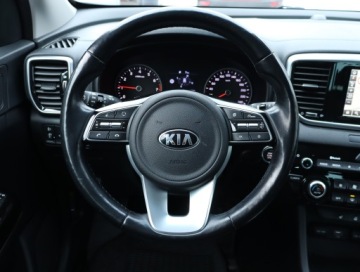 Kia Sportage IV SUV Facelifting 1.6 T-GDI 177KM 2018 Kia Sportage 1.6 T-GDI, Salon Polska, zdjęcie 22