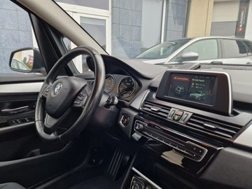 BMW Seria 2 F22-F23-F45-F46 Gran Tourer Facelifting 218d 150KM 2018 BMW 218 Active Tourer El Klapa Tempomat, zdjęcie 26