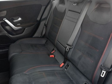 Mercedes CLA C118/X118 Coupe Facelifting 1.3 200 163KM 2023 Mercedes CLA 200 WD4946T#200 AMG Line 7G-DCT, zdjęcie 23