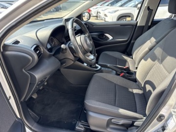 Toyota Yaris IV Hatchback 1.5 Dynamic Force 125KM 2022 Toyota Yaris 1,5-Dual-VVT-iE IV (2020-) 1,5-Dual-V, zdjęcie 12