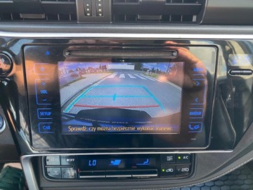 Toyota Auris II Touring Sports Facelifting 1.8 Hybrid 136KM 2016 Toyota Auris HYBRYDA AUTOMAT KLIMATYZACJA NAWIGACJA KAMERA TEMPOMAT GRZANE, zdjęcie 11