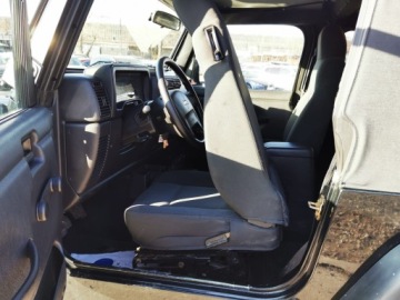 Jeep Wrangler II 4.0 i 178KM 2006 JEEP WRANGLER II (TJ) Wyciągarka, Manual, 53611 mil,2xklucz, 4.0 i 178KM, zdjęcie 15