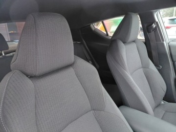 Toyota C-HR I 2019 Toyota C-HR Hybryd Automat Kamera Klimatronik 1.8 Hybryda 98KM, zdjęcie 15
