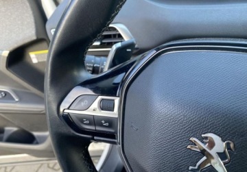 Peugeot 5008 II 2020 Peugeot 5008 1.2 PureTech mHEV Active Pack SS e-DCS6 VAT 23 1.2 136KM, zdjęcie 17