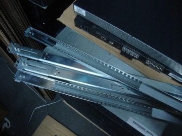 Аппаратное обеспечение массива IBM STORAGE DS4700