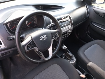 Hyundai i20 I Hatchback 5d Facelifting 1.4 CRDi 90KM 2013 LIFT 1.4 crdi-Klimatronic-6 biegów, zdjęcie 16