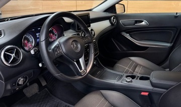 Mercedes GLA I Off-roader 2.0 250 211KM 2014 Mercedes-Benz GLA Pelna oferta na R-CARS.pl 2.0 Benzyna 211KM, zdjęcie 10