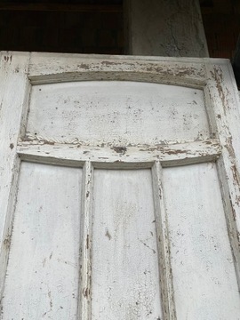 СТАРЫЕ ДВЕРИ ИДЕАЛЬНО ДЛЯ УКРАШЕНИЯ