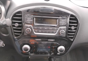 Nissan Juke I SUV Facelifting 1.2 DIG-T (Euro 6) 115KM 2017 Nissan Juke 2017r, SALON POLSKA. 1.2 Benzyna. Uszkodzony przod. 1.2 116KM, zdjęcie 13