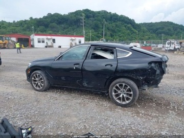 BMW X6 G06 2023 BMW X6 xDrive40I 2023 3.0l 3.0 Benzyna 335KM, zdjęcie 2