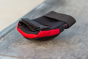 REKD наколенники черно-красные S