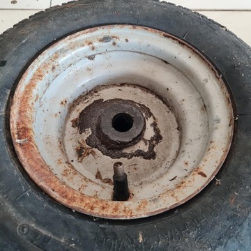 SNAPPER 11HP BRIGGS KOŁO FELGA PRZÓD PRZEDNIE