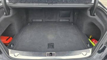 Audi A8 D4 Sedan 3.0 TDI 250KM 2011 Audi A8 bogate wyposazenie super stan, zdjęcie 22