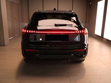 Audi Q5 II SUV Facelifting 2.0 40 TDI 204KM 2026 AUDI Q5 TDI quattro S line Suv 2.0 (204KM) 2026, zdjęcie 1