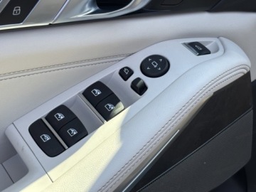 BMW X5 G05 SUV Facelifting 3.0 30d 298KM 2025 BMW X5 xDrive30d Suv 3.0 (298KM) 2025, zdjęcie 16