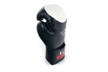 ТРЕНИРОВОЧНЫЕ БОКСЕРСКИЕ ПЕРЧАТКИ CHAMPION RING 8 OZ