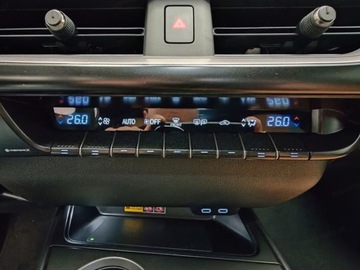 Lexus UX Crossover Facelifting 2.0 300h 199KM 2025 Od ręki - 300h F Sport 2.0 Hybrid Dynamic Force 199KM | Podgrzewane fotele!, zdjęcie 8