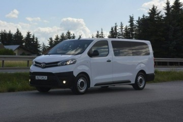 Toyota Proace II 2024 Toyota ProAce 2.0 D-4D L3H1 9 osobowy FV23% klima, zdjęcie 2