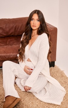 PRETTYLITTLETHING ПРОСТЫНКА ДЛЯ РОЖДЕНИЯ, КРЕМОВАЯ, 34 ECB