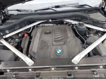 BMW X6 G06 2022 BMW X6 xDrive40i 2022 3.0l 3.0 Benzyna 335KM, zdjęcie 8