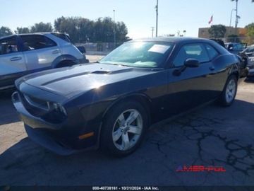 Dodge Challenger III 2014 Dodge Challenger 2014r., SXT, 3.6L 3.6 Benzyna 305KM, zdjęcie 2