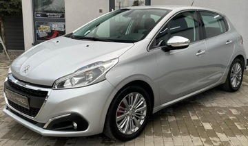 Peugeot 208 I Hatchback 5d Facelifting 1.2 PureTech 110KM 2016 Peugeot 208 1.2 Turbo