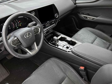 Lexus NX II SUV Facelifting 2.5 350h 200KM 2025 Od ręki - 350h Elegance 2.5 Hybrid 200KM | Podgrzewane fotele!, zdjęcie 4
