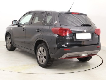 Suzuki Vitara III SUV Facelifting 1.0 BoosterJet 111KM 2019 Suzuki Vitara 1.0 BoosterJet, Salon Polska, zdjęcie 3