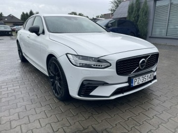 Volvo S90 II Sedan 2.0 T8 390KM 2020 Volvo S90 R-Design L T8 4x4 PlugIN Panorama Harman, zdjęcie 4