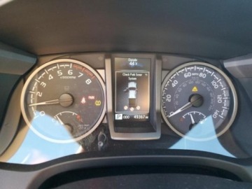 Toyota Tacoma II 2021 Toyota Tacoma 2021, 3.6L, 4x4, SR DOUBLE CAB, od ubezpieczalni 3.6 Benzyna, zdjęcie 9