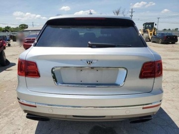 Bentley Bentayga 2017 Bentley Bentayga 2017 BENTLEY BENTAYGA, 44, od ubezpieczyciela 6.0 Benzyna, zdjęcie 5