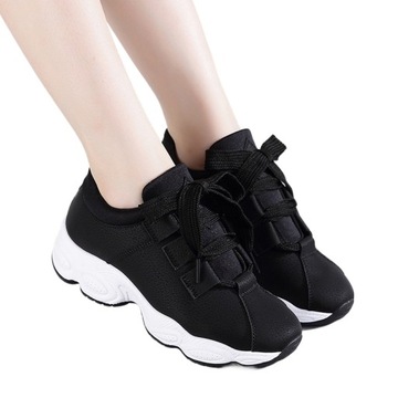 BUTY SPORTOWE DAMSKIE LEKKIE ADIDASY SNEAKERSY WYGODNE