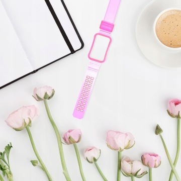 10 компьютеров наблюдают за полосой наблюдения