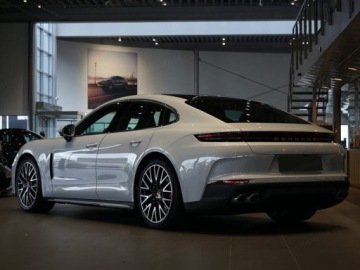 Porsche Panamera III Liftback 4 2.9 353KM 2025 PORSCHE Panamera 4 Sedan 3.0 (353KM) 2025, zdjęcie 1