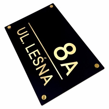 Адрес -таблица из плексиглаторов.