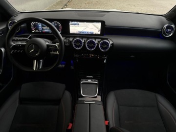 Mercedes Klasa A W177/V177 Hatchback Facelifting 1.3 200 163KM 2025 Mercedes-Benz A 200, zdjęcie 14