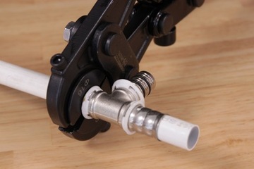 Прага зажим для труб Pex-Al-Pex 16-20-25 U / Energotytan POL Калибровка